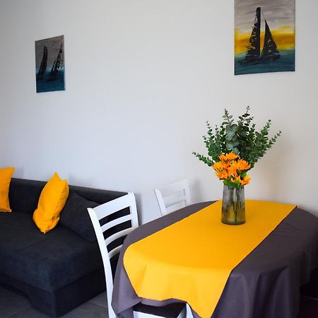 Apartments Maestral Малинска Экстерьер фото
